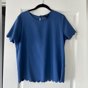 Banana Republic Scalloped Top Petite Small